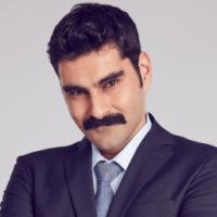 Süleyman Felek as Kerem